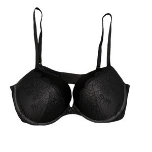 Victoria’s Secret Very Sexy Push-Up Bra